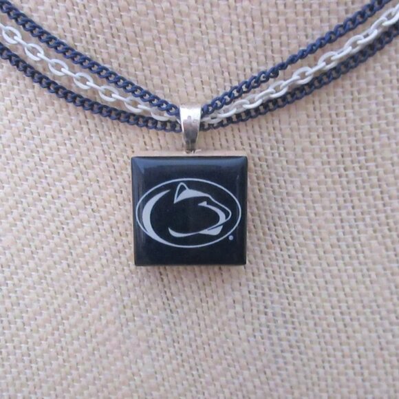 Handmade Penn State Lions Nittany Tile Wood Pendant Paw Print Clasp - Picture 1 of 2
